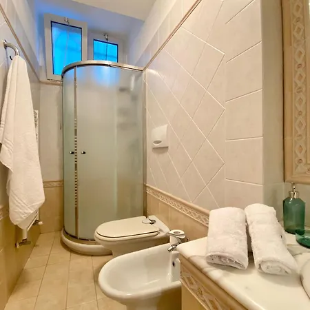 La Di * Монелья